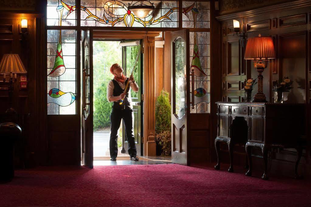 Meadow Court Hotel 로우리아 외부 사진