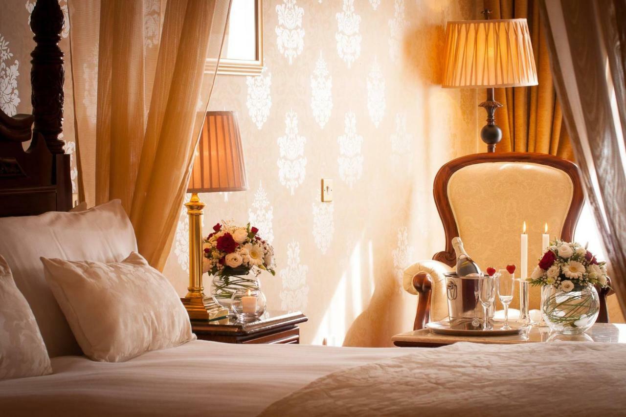 Meadow Court Hotel 로우리아 외부 사진